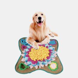 Newest Design Puzzle Relieve Stress Slow Food Smell Training Blanket Nose Pad Silicone Pet Feeding Mat 06-1271 www.cattree-factory.com